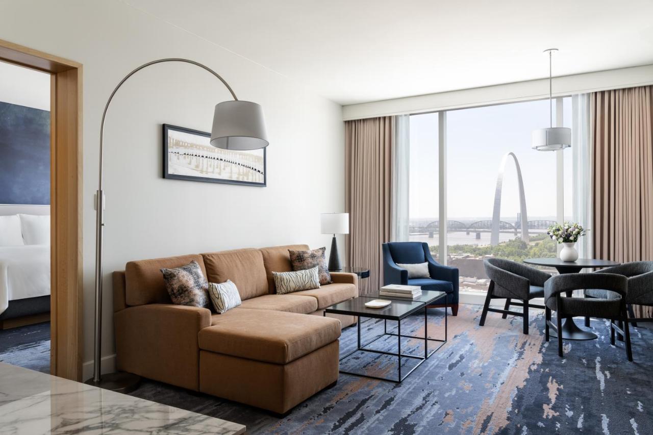 Hotel Four Seasons St. Louis Exterior foto